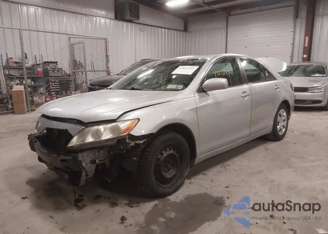 2007 Toyota Camry Le z USA, uszkodzony, nr VIN 4T1BE46K17U193980